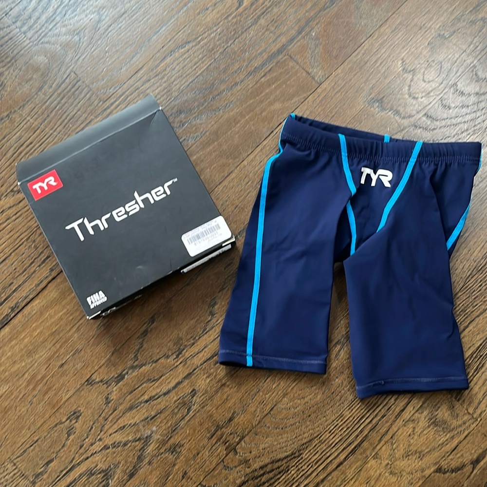TYR thresher male short/jammer size 18
